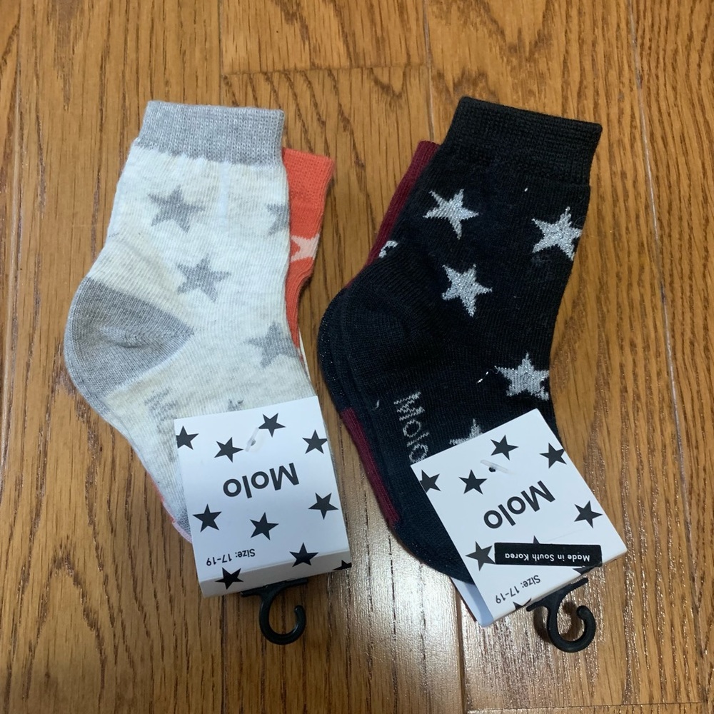 MOLO Socks New With Tag